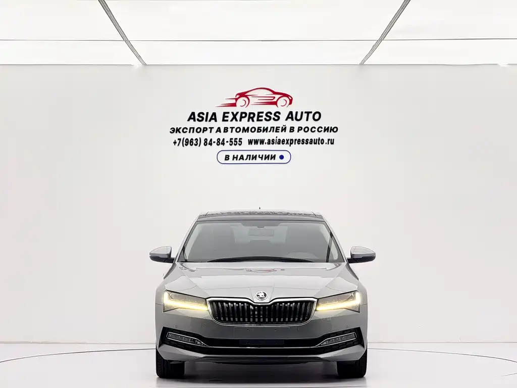 Skoda Superb — фото 2
