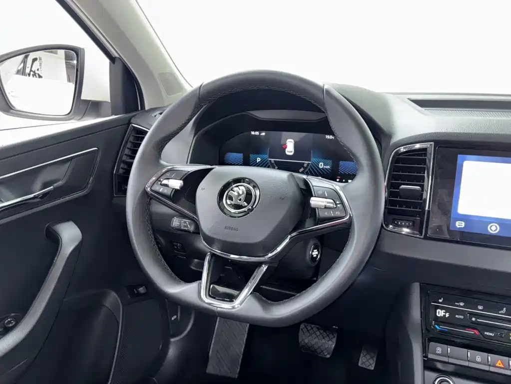 Skoda Karoq — фото 18