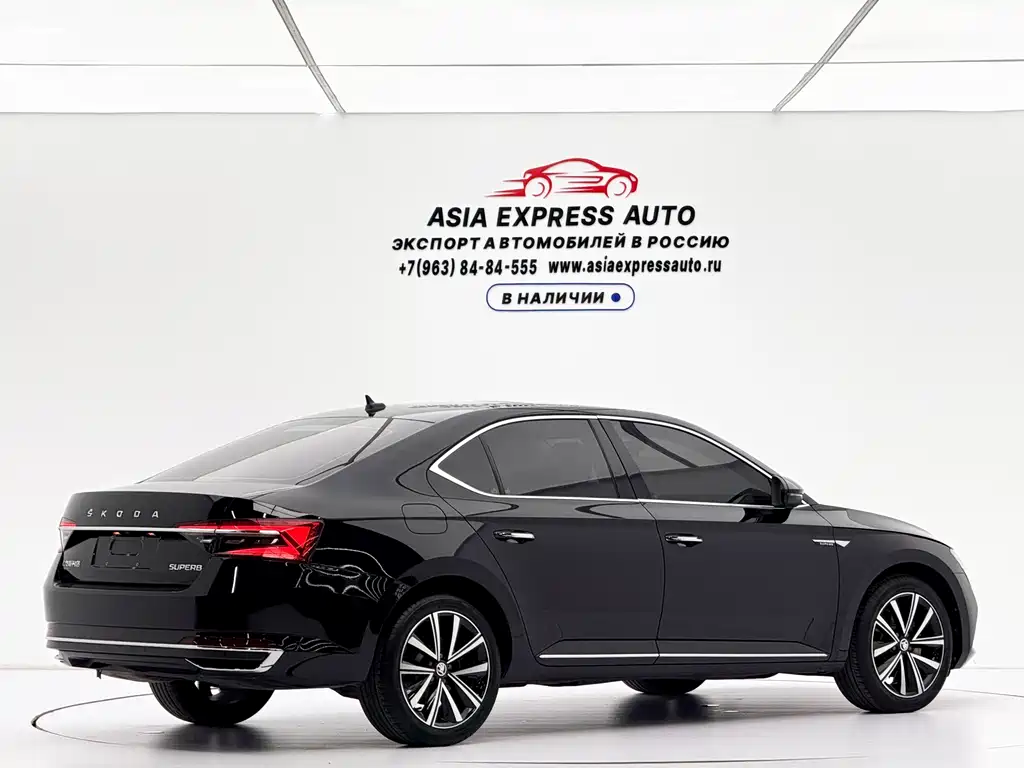 Skoda Superb — фото 4