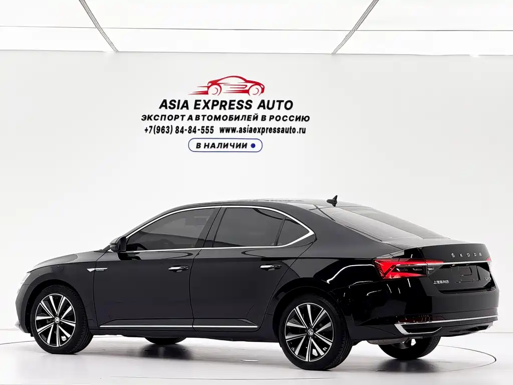Skoda Superb — фото 5