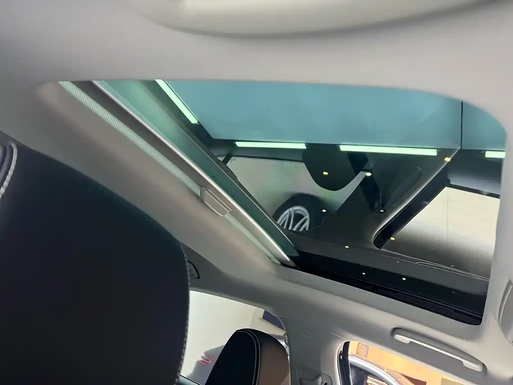 Skoda Superb — фото 23