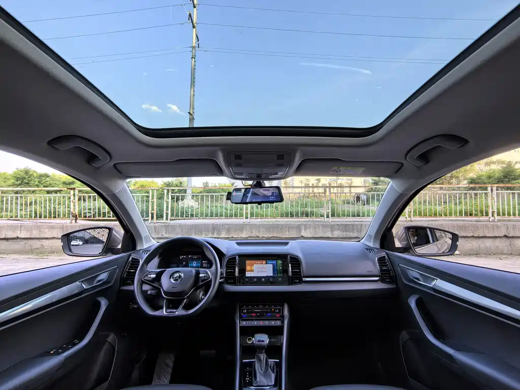 Skoda Karoq — фото 9