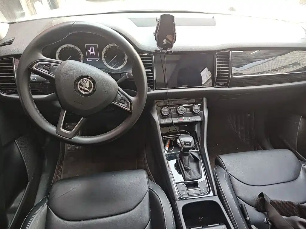 Skoda Kodiaq — фото 6