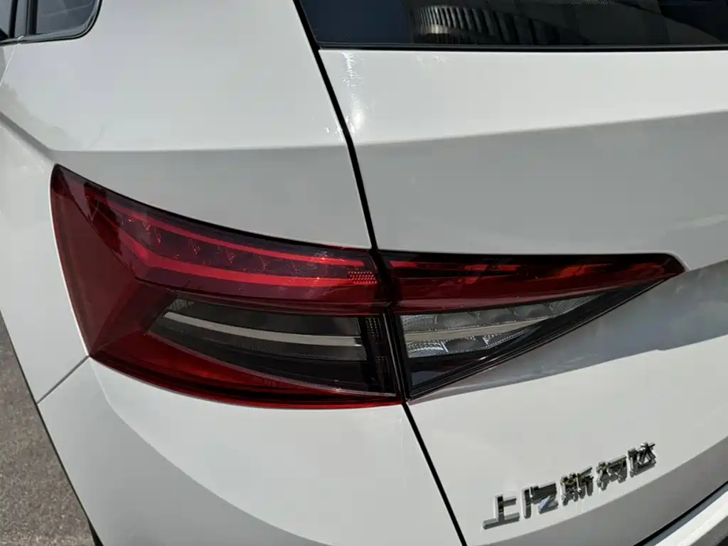 Skoda Kodiaq — фото 24