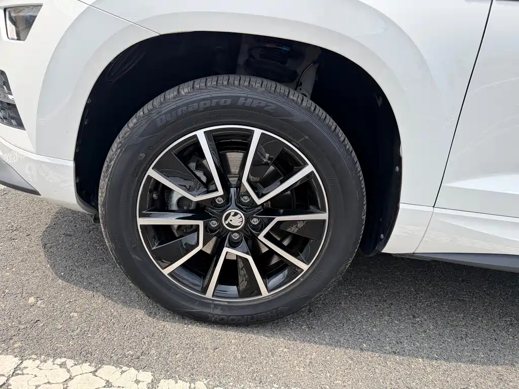 Skoda Karoq — фото 14