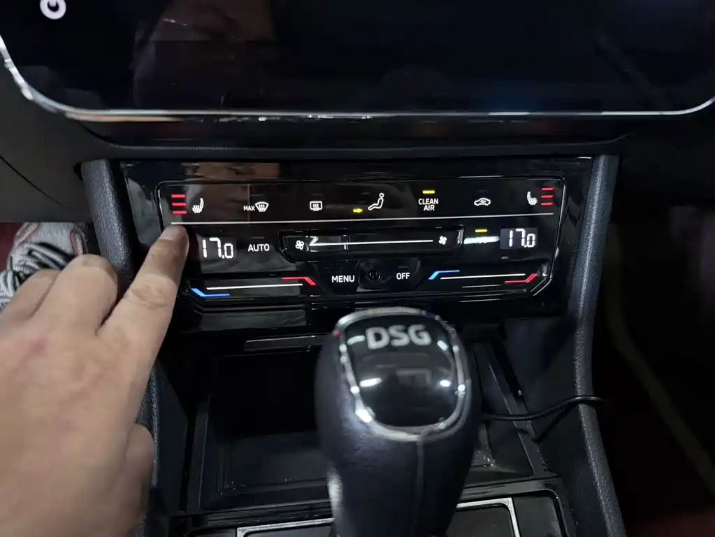 Skoda Superb — фото 3
