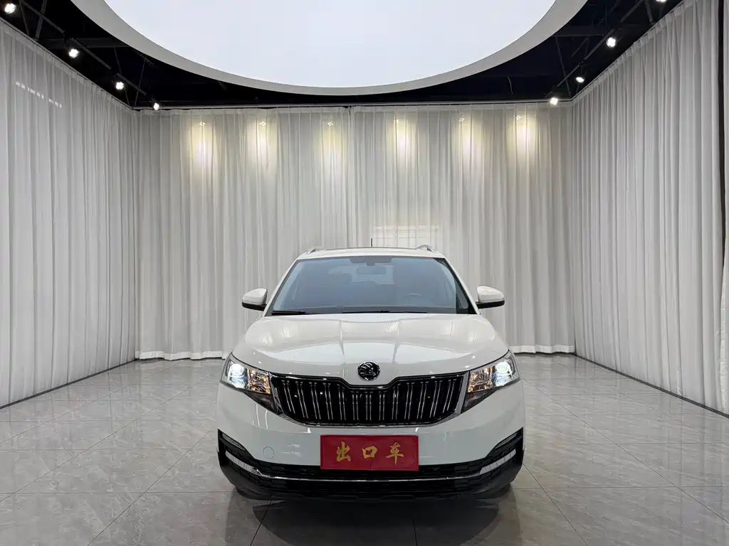 Skoda Kamiq — фото 2