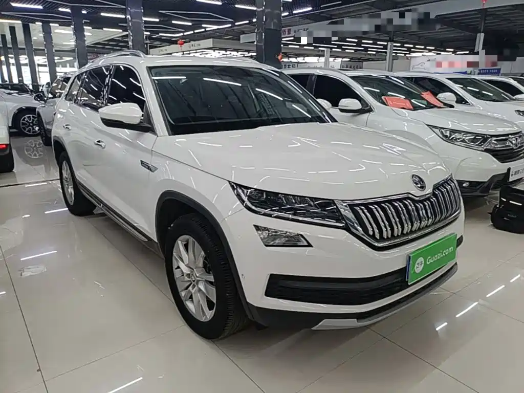 Skoda Kodiaq — фото 4