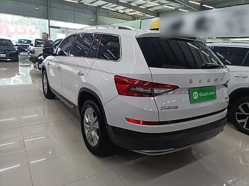 Skoda Kodiaq — фото 5