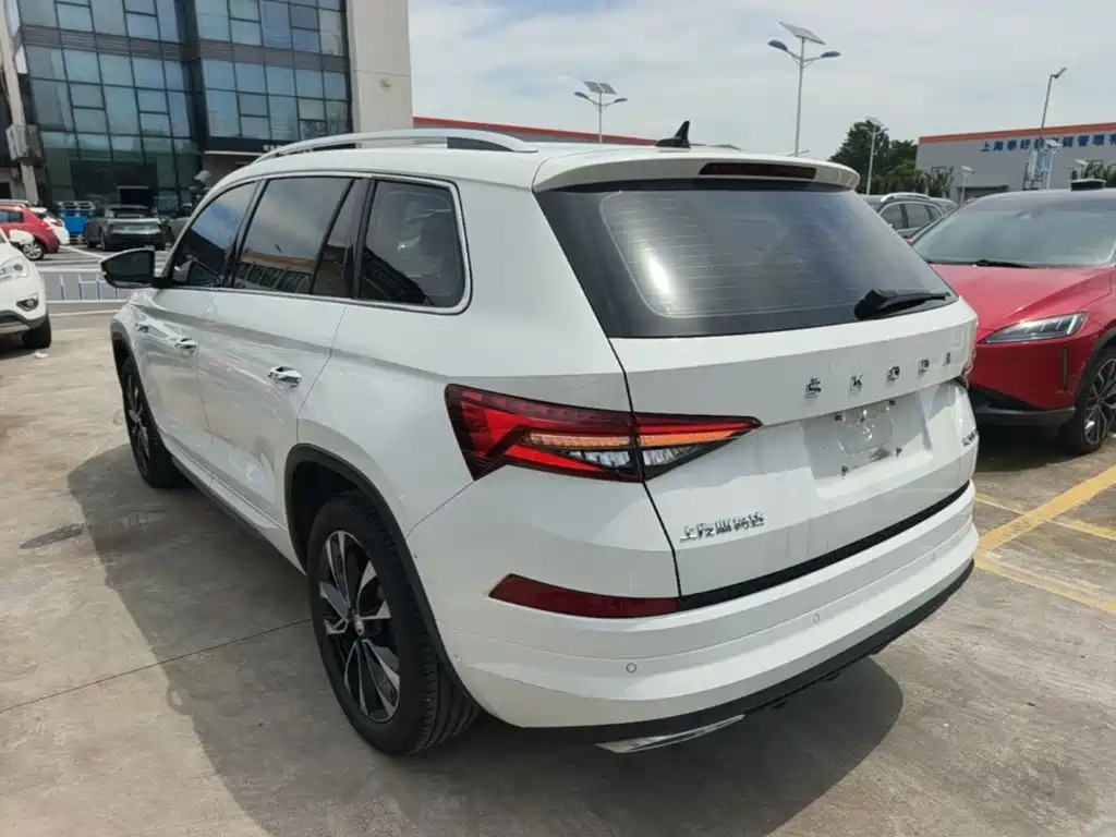 Skoda Kodiaq — фото 5