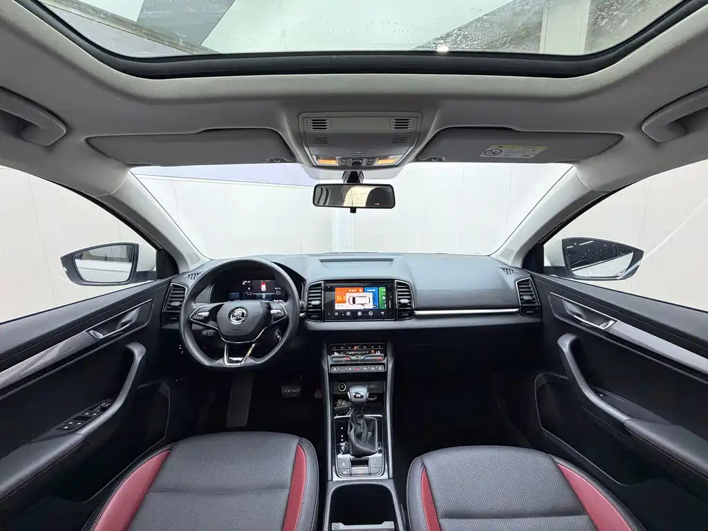 Skoda Karoq — фото 17