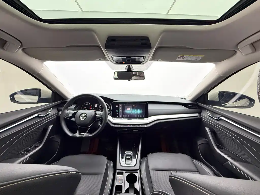 Skoda Octavia — фото 10