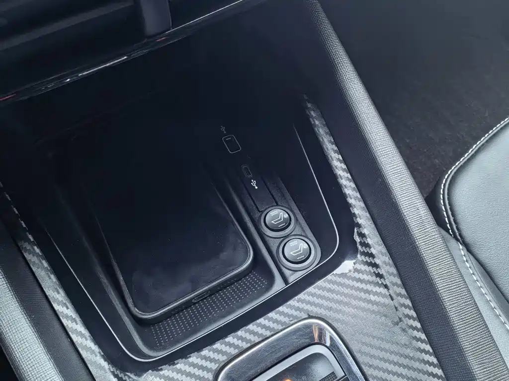 Skoda Octavia — фото 9