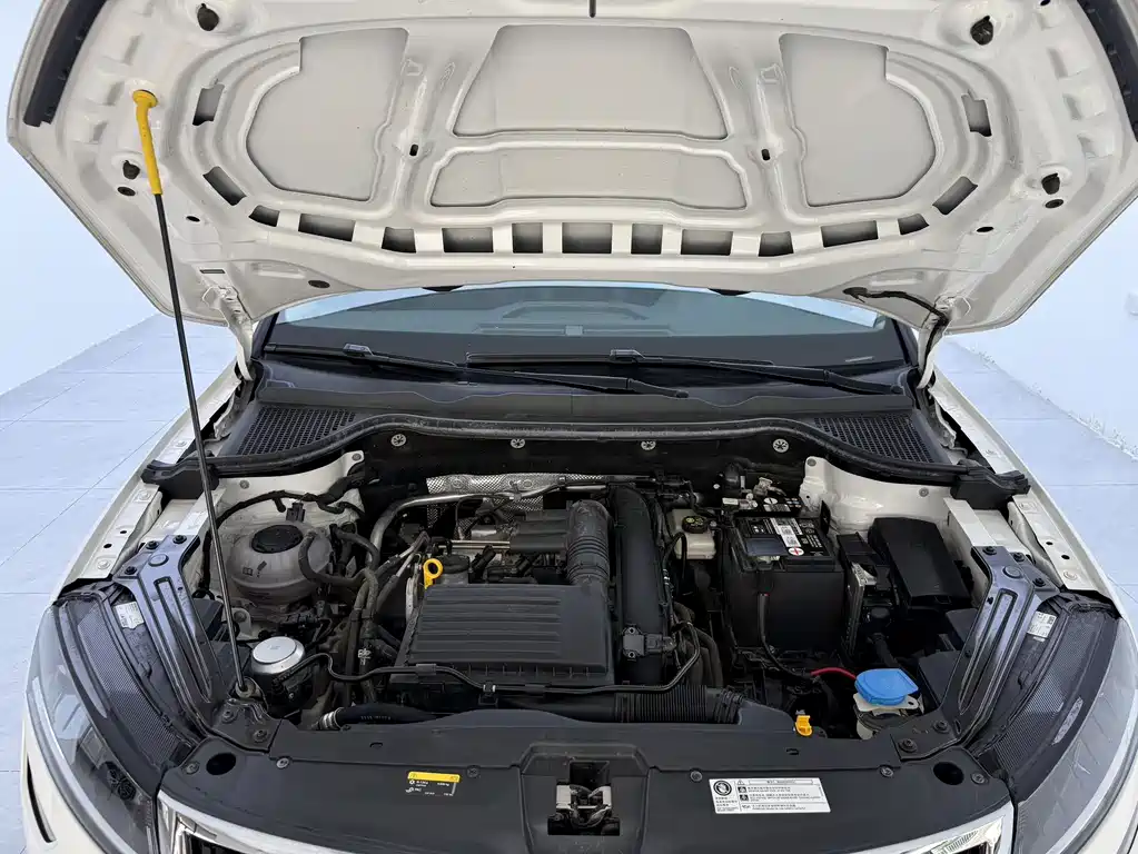 Skoda Karoq — фото 16