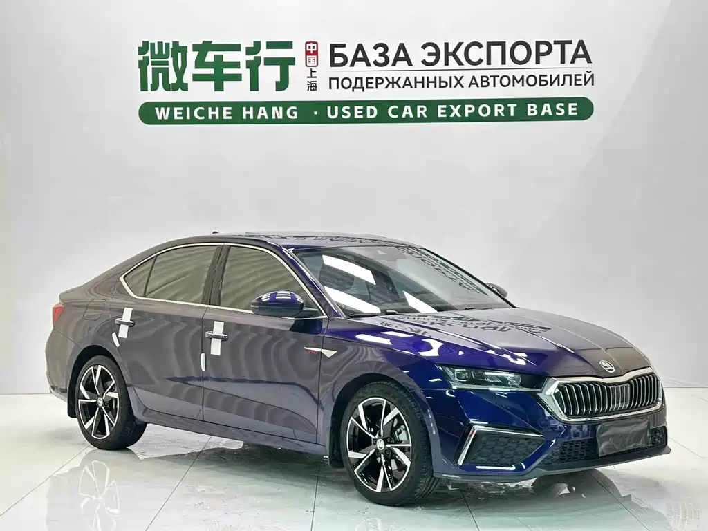 Skoda Octavia — фото 3