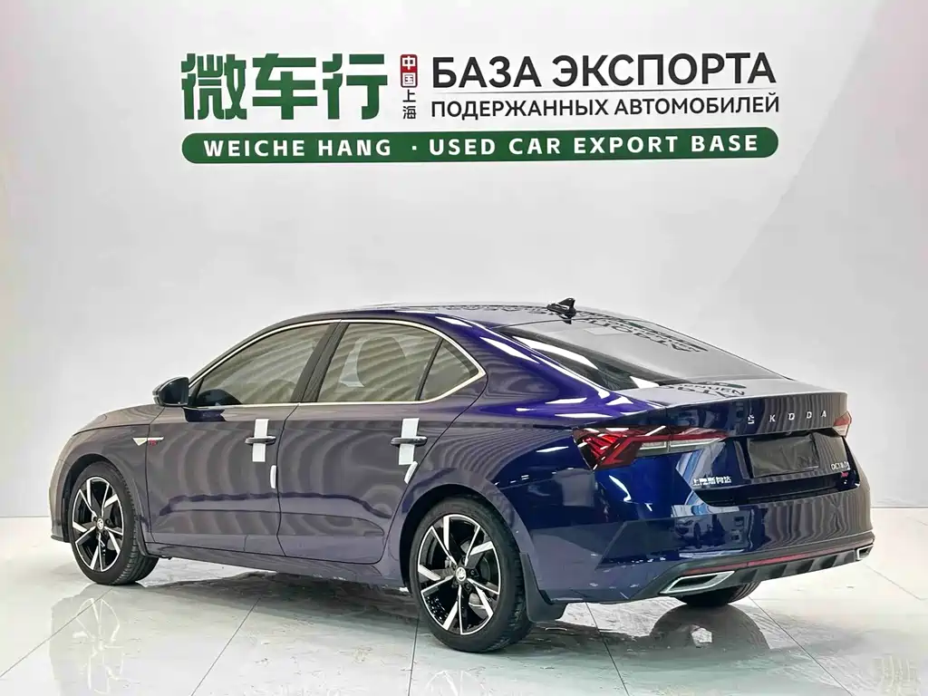 Skoda Octavia — фото 4