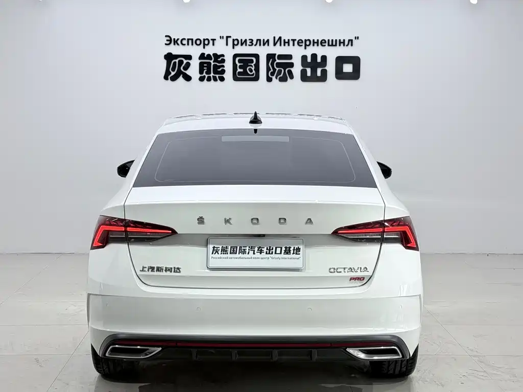 Skoda Octavia — фото 5
