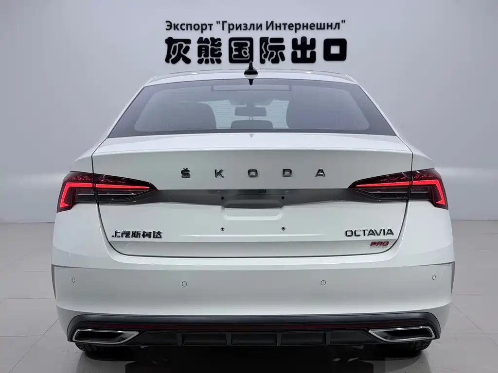 Skoda Octavia — фото 5