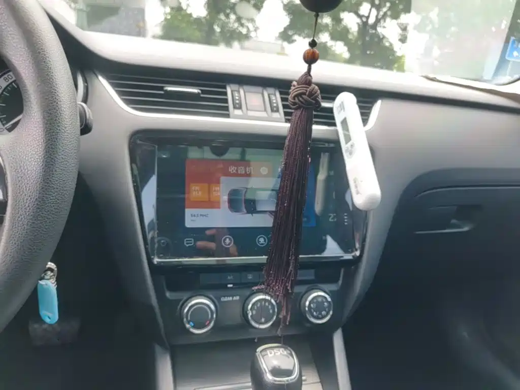 Skoda Octavia — фото 13