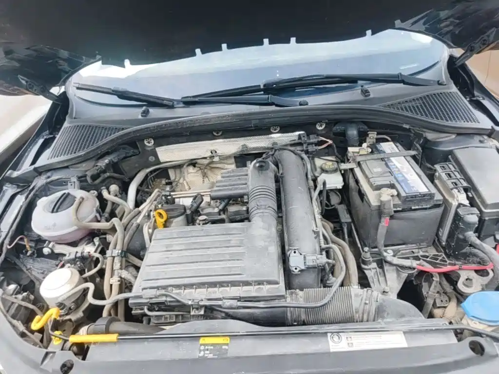 Skoda Octavia — фото 20