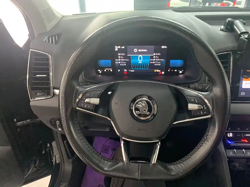 Skoda Karoq — фото 6
