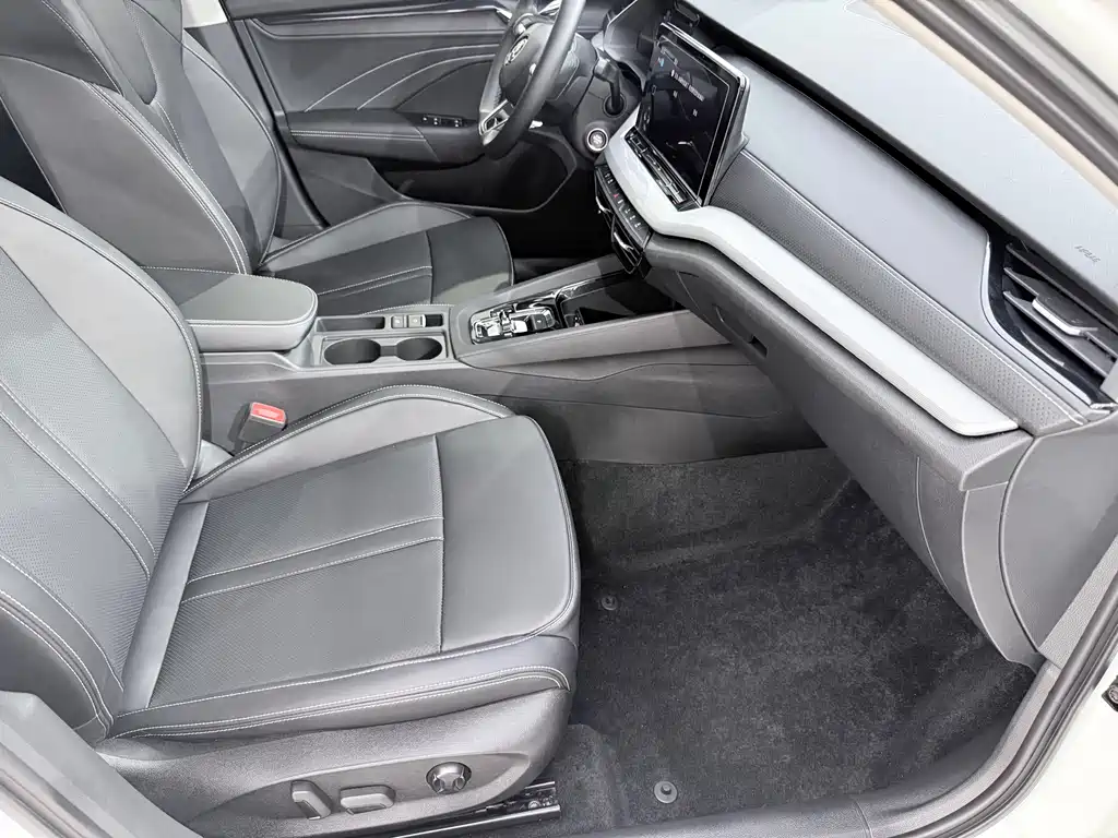 Skoda Octavia — фото 13