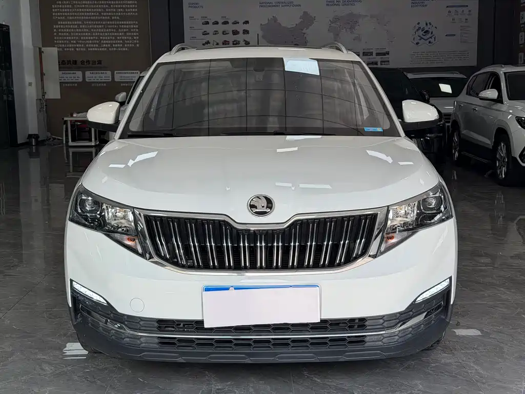 Skoda Kamiq — фото 2