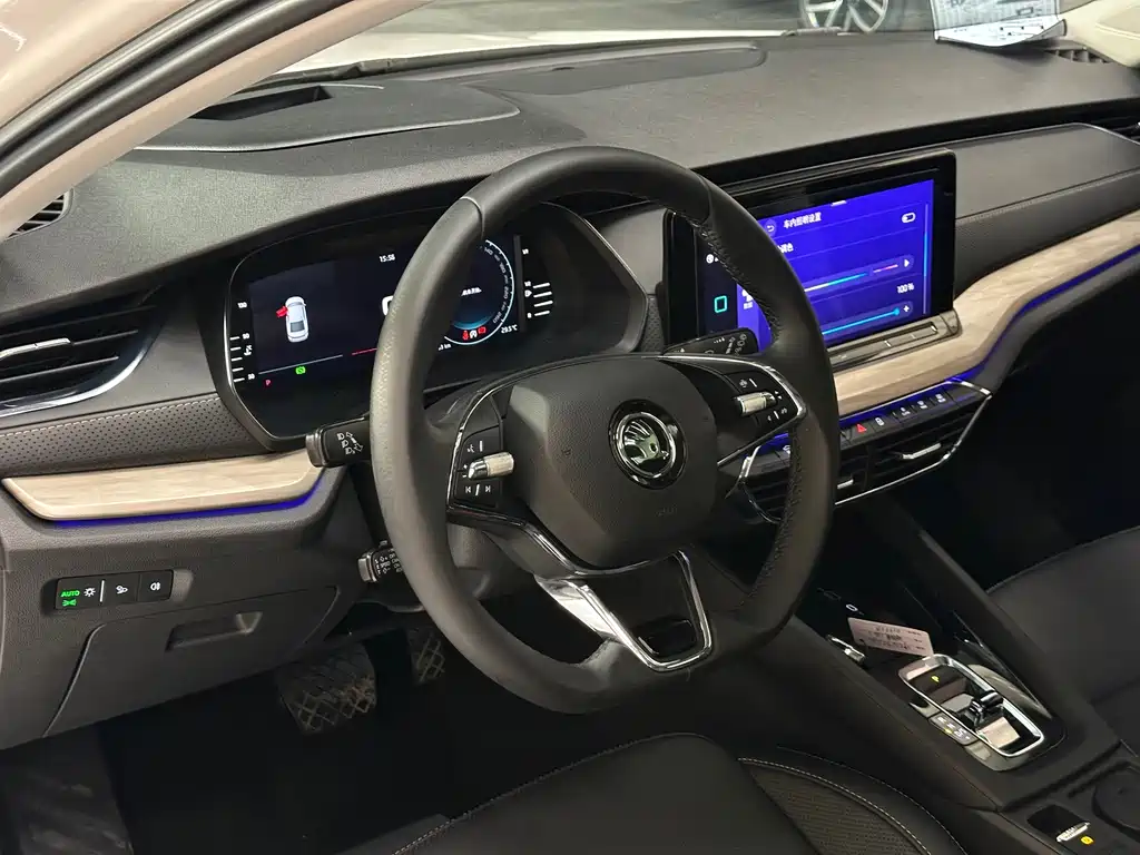 Skoda Octavia — фото 13