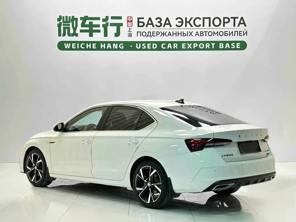 Skoda Octavia — фото 6