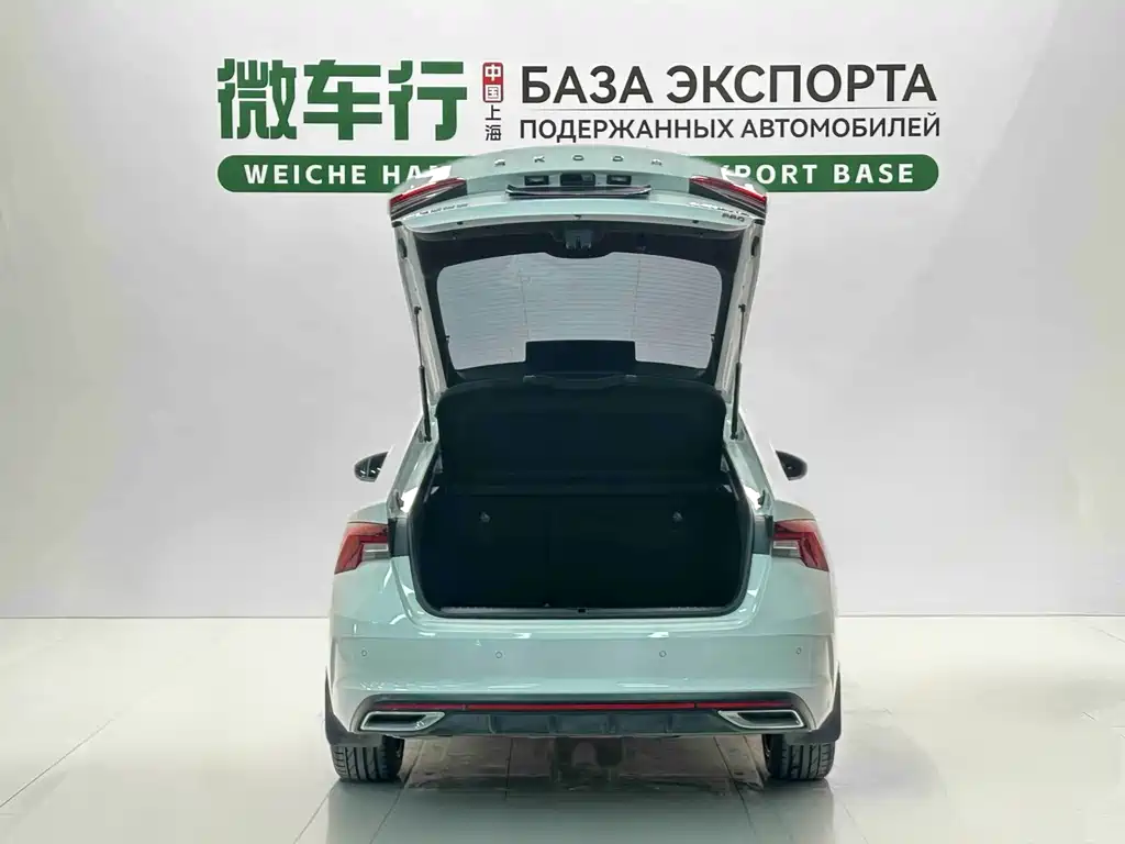Skoda Octavia — фото 7