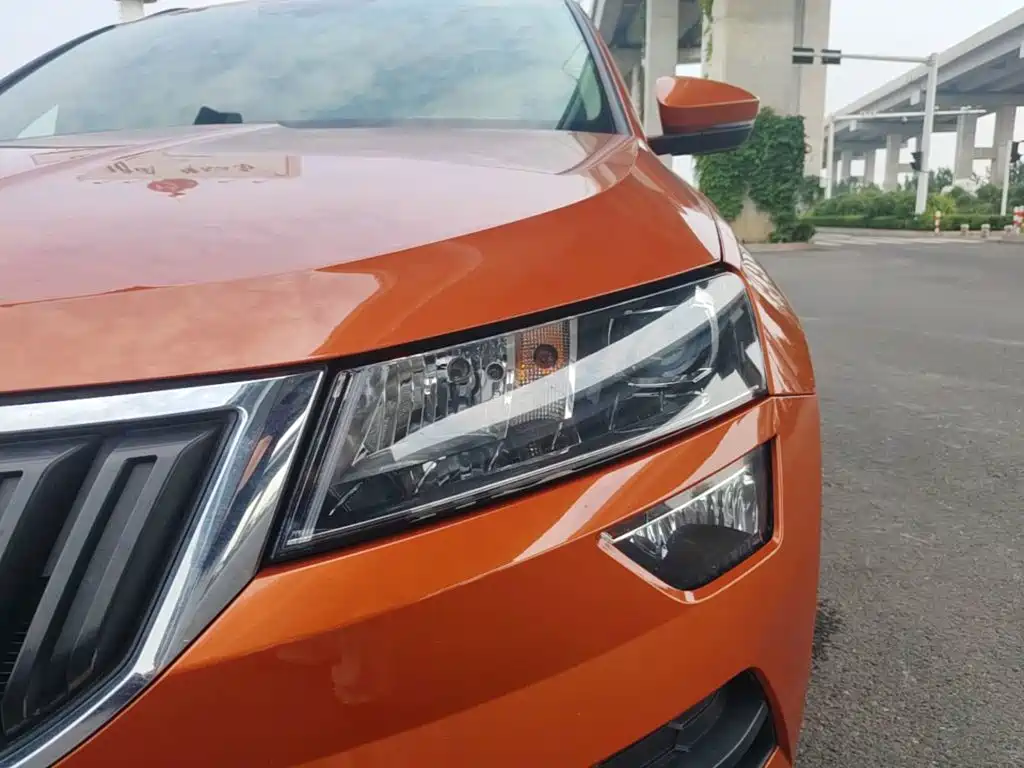Skoda Karoq — фото 24