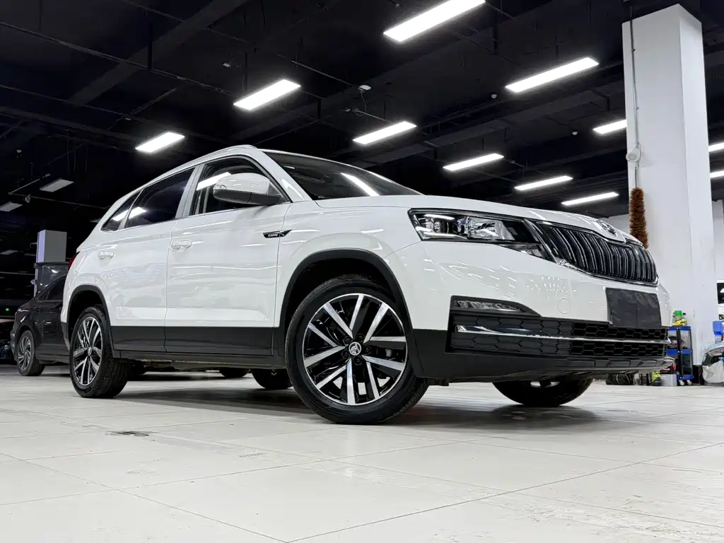 Skoda Octavia — фото 2