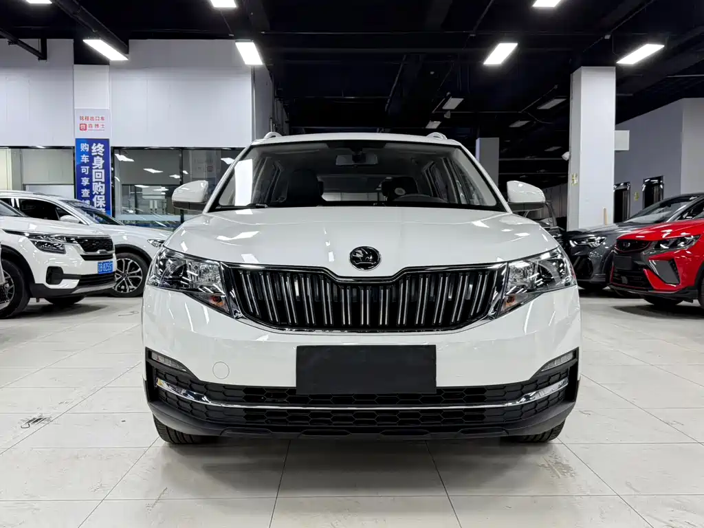 Skoda Octavia — фото 3