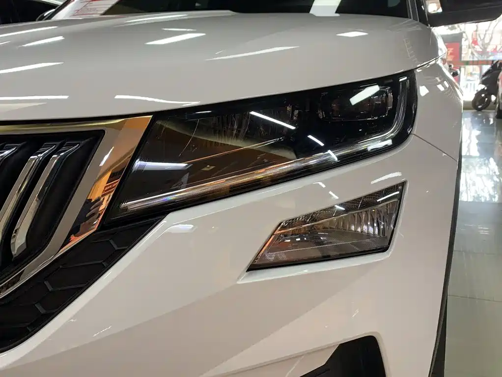 Skoda Kodiaq GT — фото 7