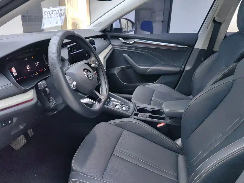 Skoda Octavia — фото 11