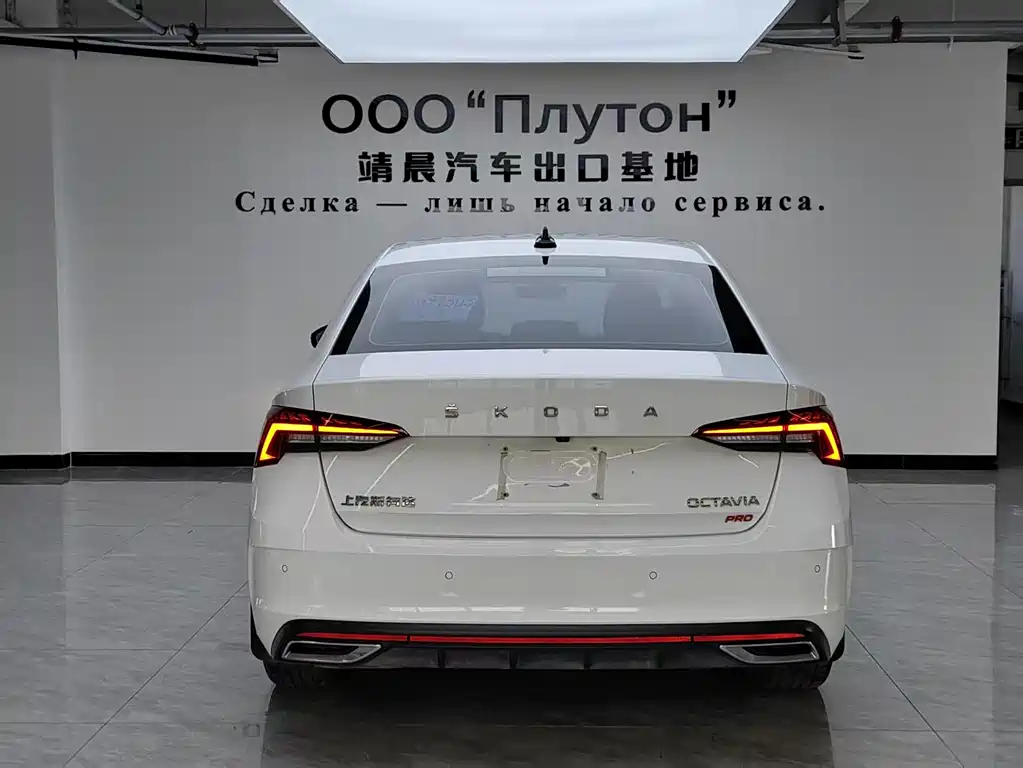 Skoda Octavia — фото 5