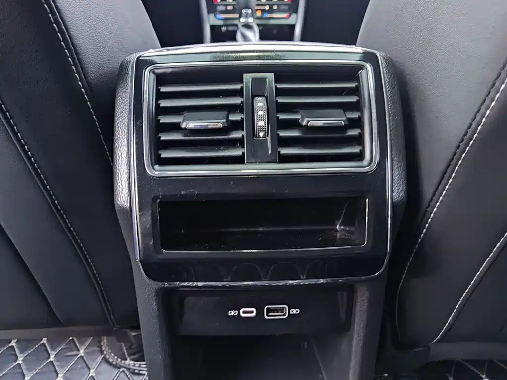 Skoda Superb — фото 14
