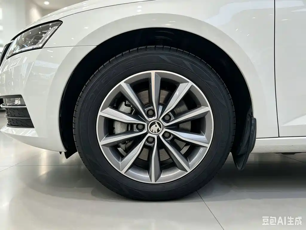 Skoda Octavia — фото 23