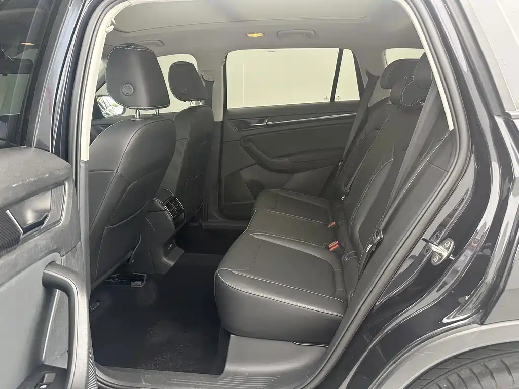 Skoda Kodiaq — фото 14