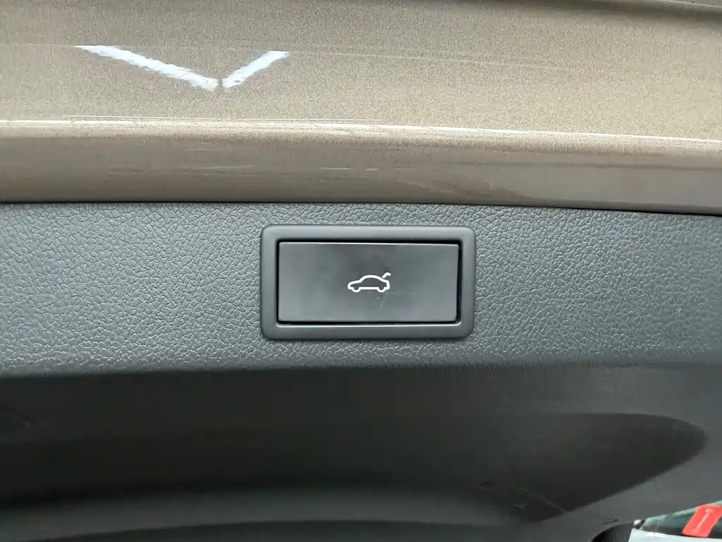 Skoda Karoq — фото 19