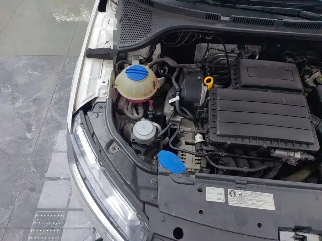 Skoda Rapid — фото 21