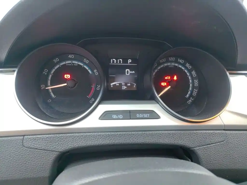Skoda Rapid — фото 4