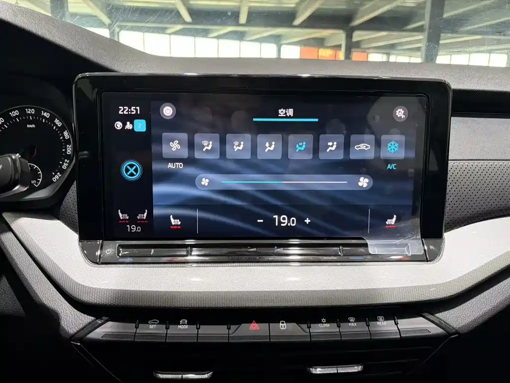 Skoda Octavia — фото 23