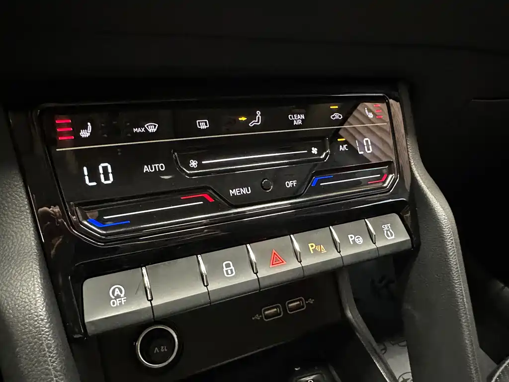 Skoda Karoq — фото 19