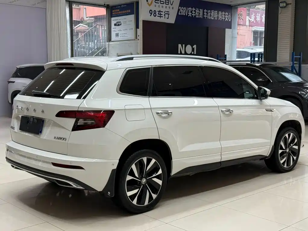 Skoda Karoq — фото 4