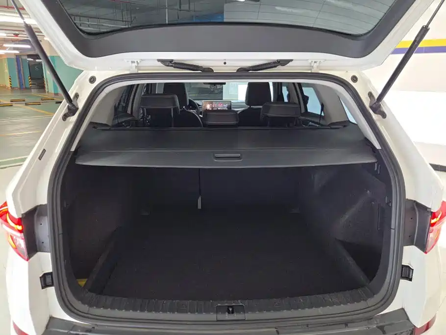 Skoda Kodiaq — фото 4