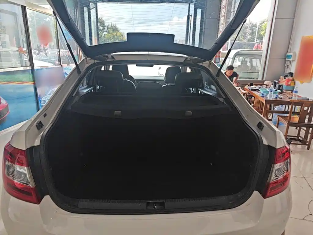 Skoda Octavia — фото 19