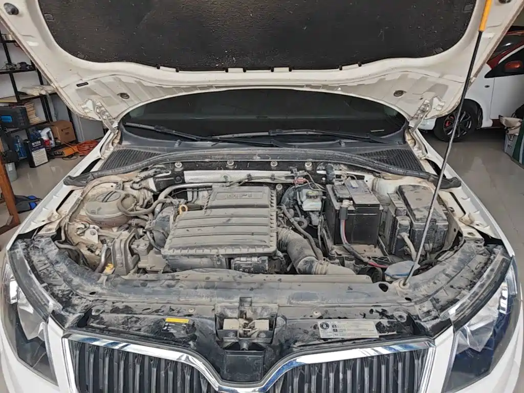 Skoda Octavia — фото 20