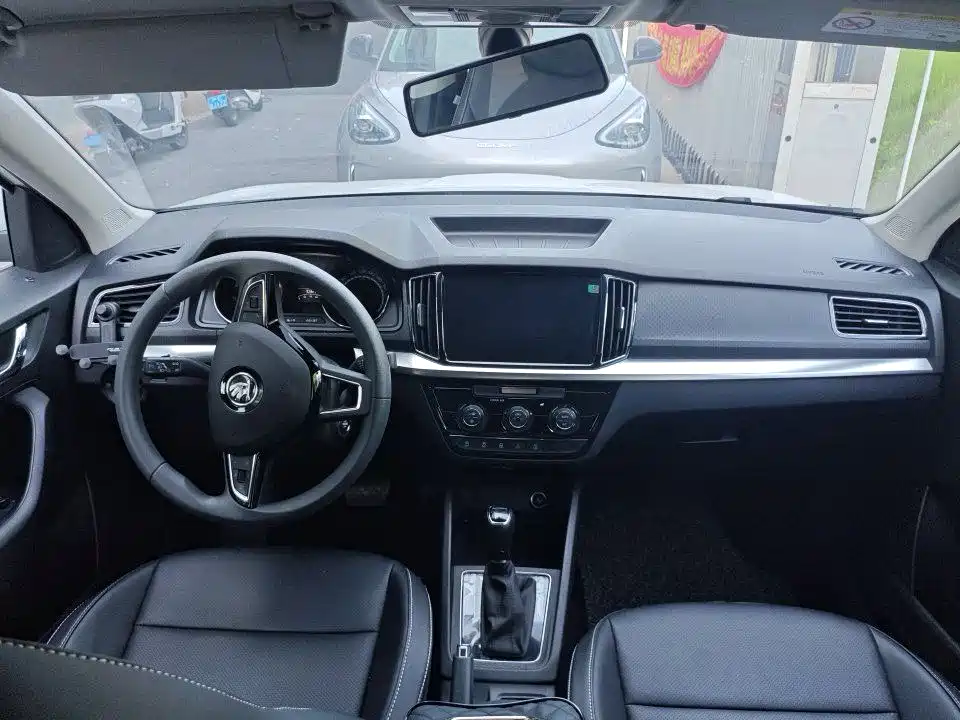 Skoda Kamiq — фото 3