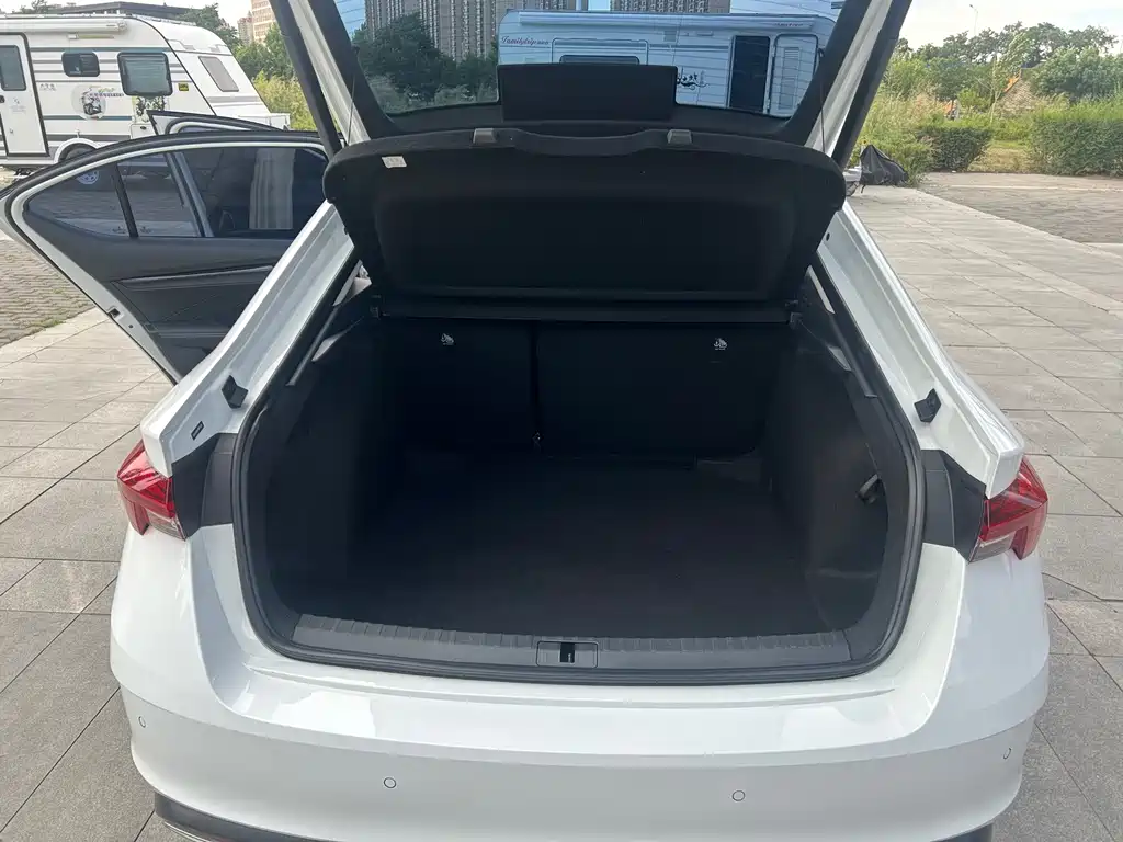 Skoda Octavia — фото 20